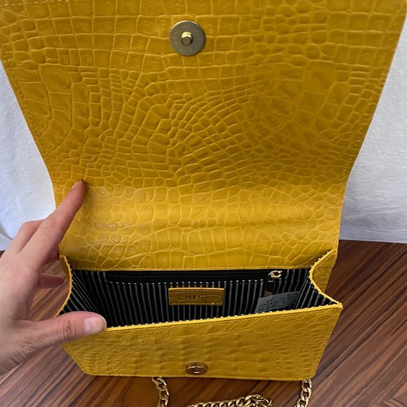 Real Leather Yellow & Gold Cross Body Mini Bag - NWOT - Picture 5 of 9